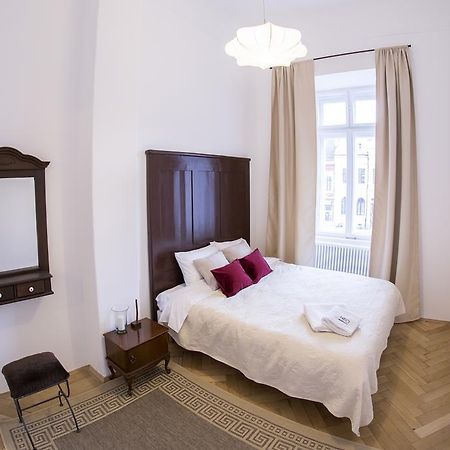 Neo Apartment Eroilor Cluj-Napoca Buitenkant foto