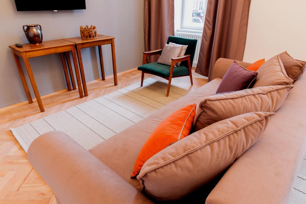Neo Apartment Eroilor Cluj-Napoca Buitenkant foto