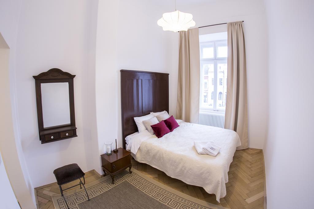 Neo Apartment Eroilor Cluj-Napoca Buitenkant foto