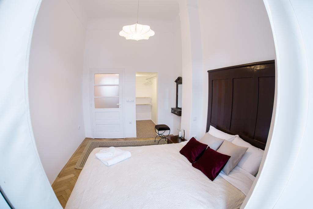 Neo Apartment Eroilor Cluj-Napoca Buitenkant foto